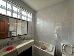Golden Hill Estate (D19), Terrace #447273041
